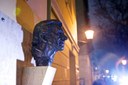 teraz.sk: Kino Mladosť v Bratislave zdobia pamätné dosky a busta Jozefa Kronera